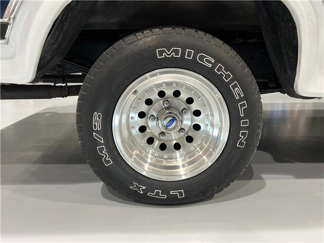 1986 Ford F150 XLT Lariat  (Stk: A29391) in Watford - Image 21 of 38