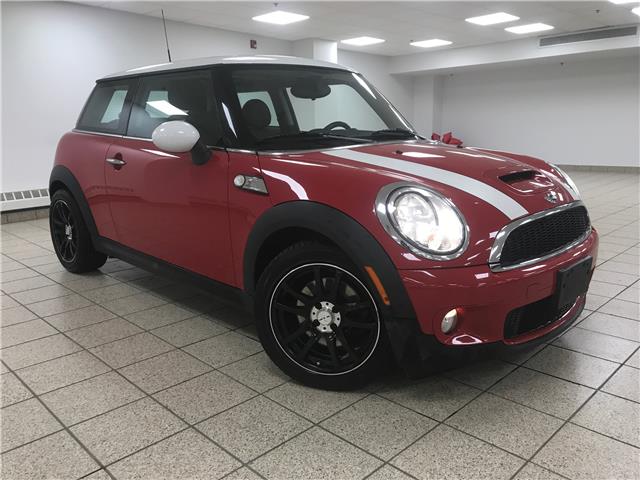 2009 MINI Cooper S Base (Stk: 250553B) in Calgary - Image 1 of 7