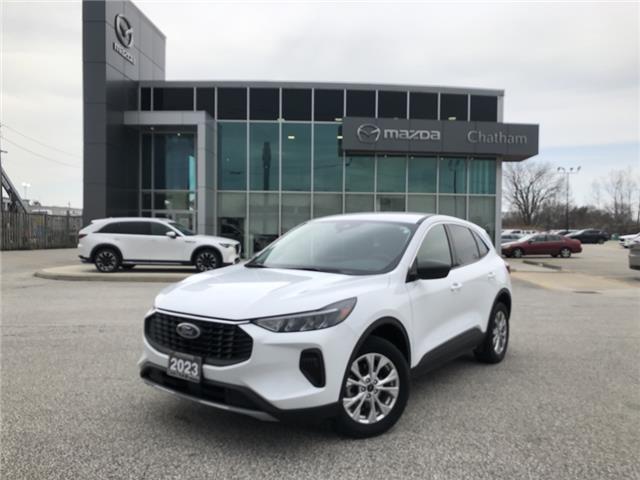 2023 Ford Escape Active (Stk: CM00168T) in Chatham - Image 1 of 24