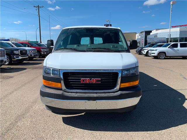 2025 GMC Savana 3500 Work Van (Stk: 218779) in Medicine Hat - Image 2 of 19