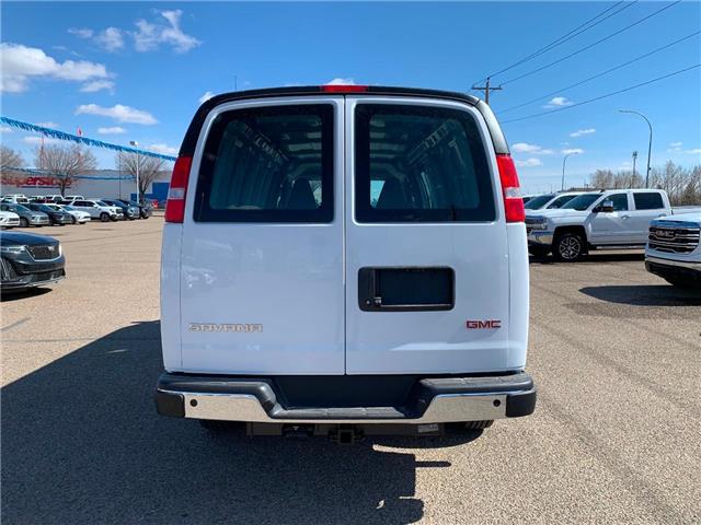 2025 GMC Savana 3500 Work Van (Stk: 218779) in Medicine Hat - Image 6 of 19