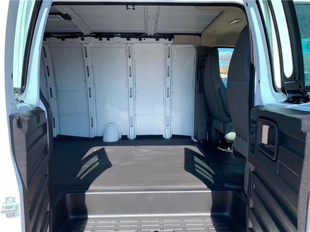 2025 GMC Savana 3500 Work Van (Stk: 218779) in Medicine Hat - Image 10 of 19