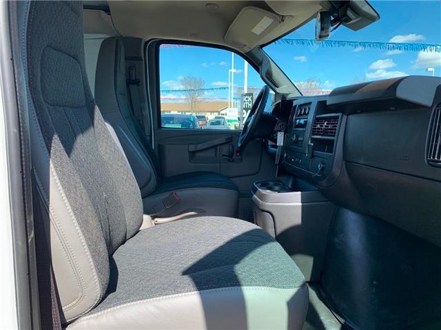 2025 GMC Savana 3500 Work Van (Stk: 218779) in Medicine Hat - Image 16 of 19