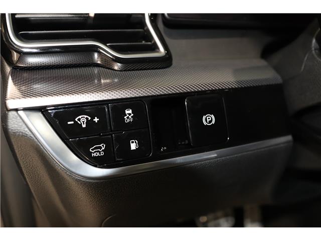 2025 Kia Sportage Plug-In Hybrid SX w/Black Interior (Stk: 26090) in Edmonton - Image 16 of 32 2025 Kia Sportage Plug-In Hybrid SX w/Black Interior (Stk: 26090) in Edmonton - Image 16 of 32