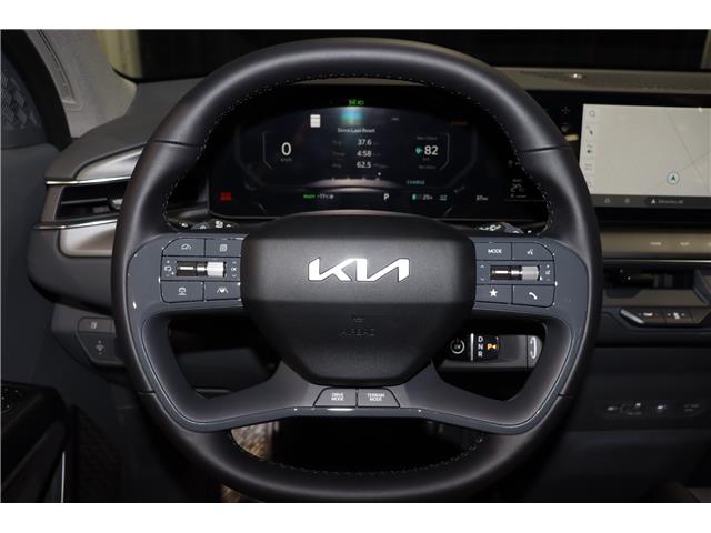 2026 Kia EV9 Land w/Plus Package (Stk: 26102) in Edmonton - Image 25 of 27