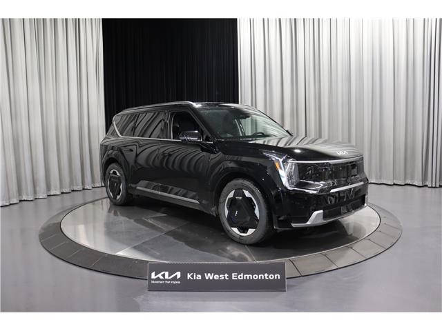 2026 Kia EV9 Land w/Plus Package (Stk: 26102) in Edmonton - Image 1 of 27