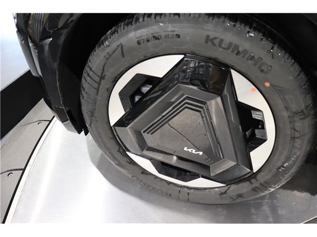 2026 Kia EV9 Land w/Plus Package (Stk: 26102) in Edmonton - Image 8 of 27