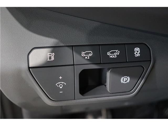 2026 Kia EV9 Land w/Plus Package (Stk: 26102) in Edmonton - Image 15 of 27