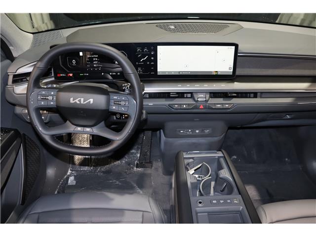 2026 Kia EV9 Land w/Plus Package (Stk: 26102) in Edmonton - Image 13 of 27