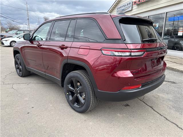 2025 Jeep Grand Cherokee Laredo (Stk: 7415) in Fort Erie - Image 6 of 25