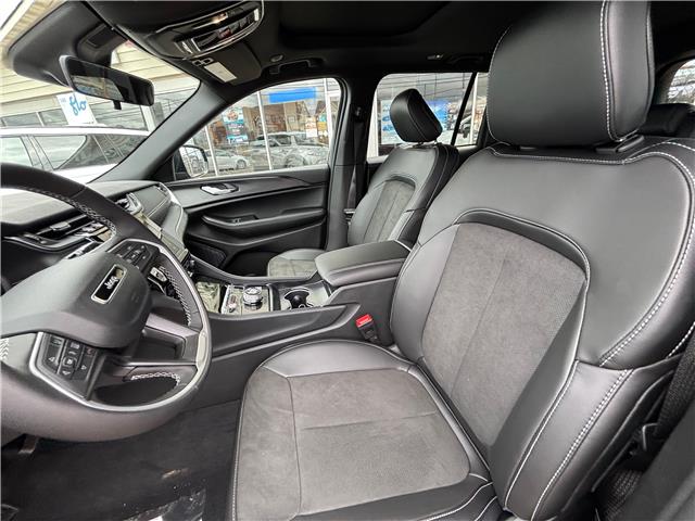 2025 Jeep Grand Cherokee Laredo (Stk: 7415) in Fort Erie - Image 15 of 25