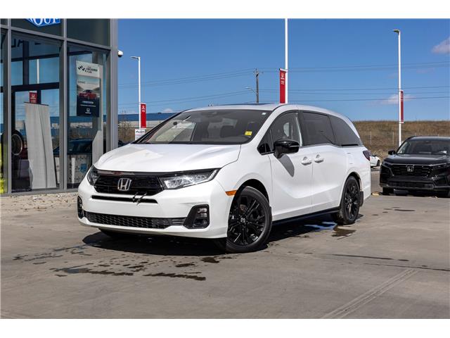 2025 Honda Odyssey Black Edition (Stk: VQ0306SS) in Calgary - Image 1 of 42