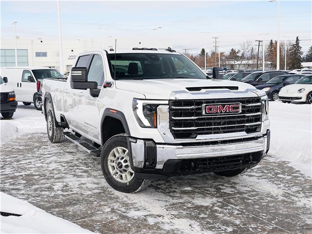2025 GMC Sierra 2500HD SLE (Stk: 213783) in Red Deer - Image 1 of 24