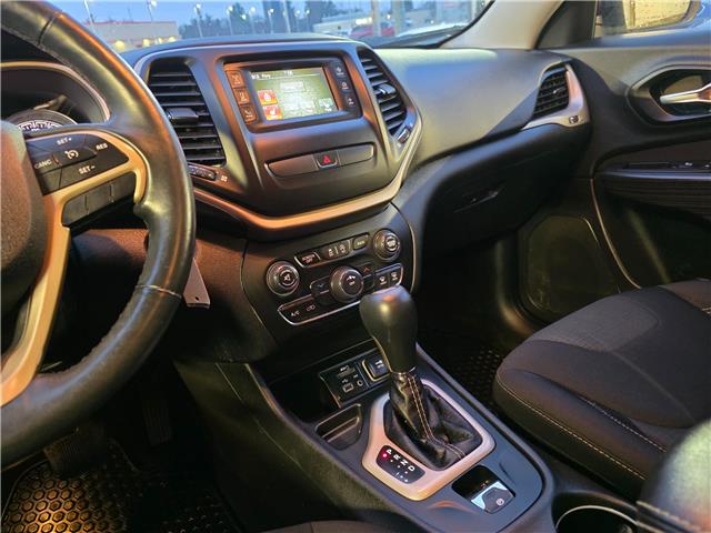 2015 Jeep Cherokee North (Stk: 2504156) in Waterloo - Image 18 of 22