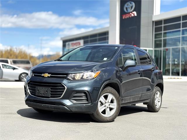2022 Chevrolet Trax LS (Stk: 3245418A) in Cranbrook - Image 1 of 19