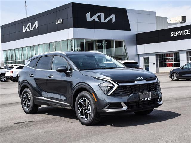 2025 Kia Sportage LX (Stk: LKSP00278) in Chatham - Image 1 of 27