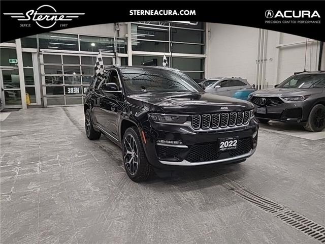 2022 Jeep Grand Cherokee Summit (SHOWROOM CONDITION!!) (Stk: 4261A) in Aurora - Image 1 of 26