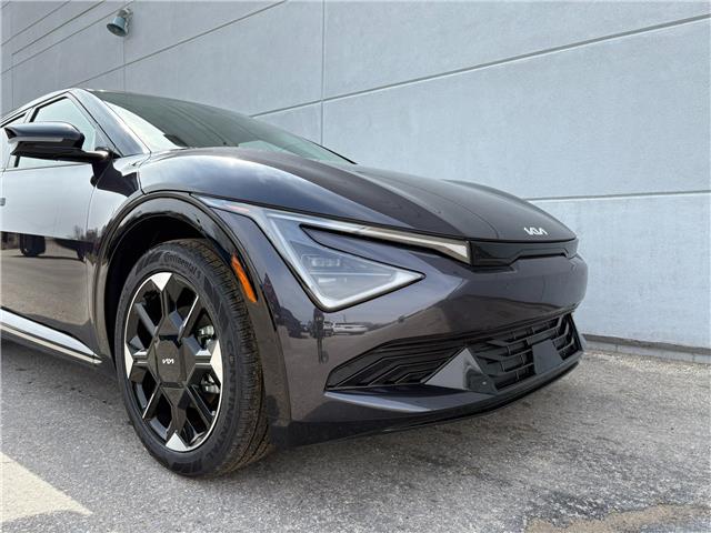 2025 Kia EV6 Land w/Premium Package (Stk: K25193) in Listowel - Image 2 of 40