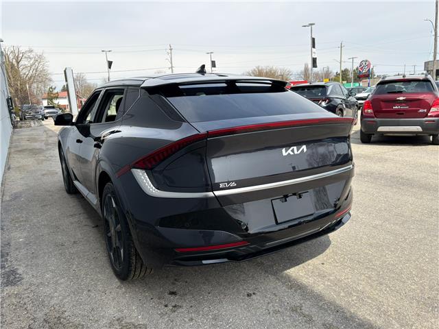 2025 Kia EV6 Land w/Premium Package (Stk: K25193) in Listowel - Image 9 of 40