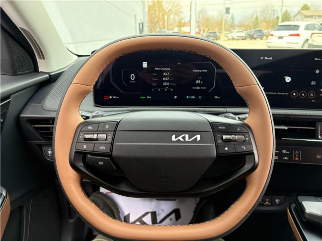 2025 Kia EV6 Land w/Premium Package (Stk: K25193) in Listowel - Image 24 of 40