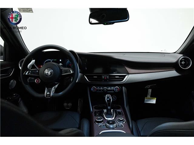 2024 Alfa Romeo Giulia Quadrifoglio (Stk: AR0653) in Calgary - Image 21 of 33 2024 Alfa Romeo Giulia Quadrifoglio (Stk: AR0653) in Calgary - Image 21 of 33