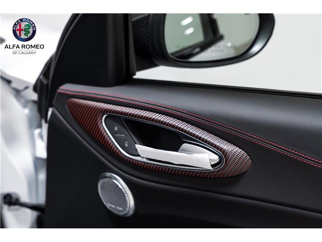 2024 Alfa Romeo Giulia Quadrifoglio (Stk: AR0653) in Calgary - Image 26 of 33 2024 Alfa Romeo Giulia Quadrifoglio (Stk: AR0653) in Calgary - Image 26 of 33