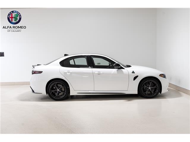 2024 Alfa Romeo Giulia Quadrifoglio (Stk: AR0653) in Calgary - Image 4 of 33 2024 Alfa Romeo Giulia Quadrifoglio (Stk: AR0653) in Calgary - Image 4 of 33
