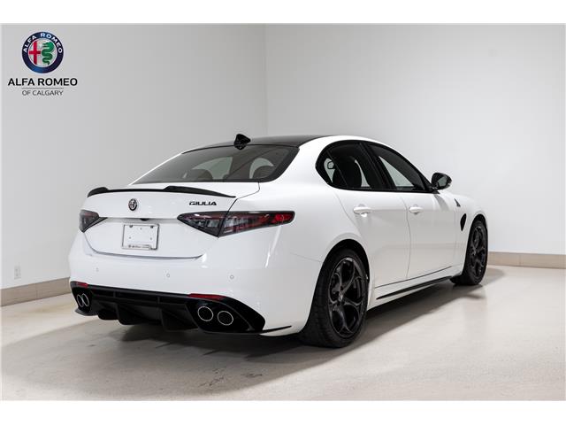 2024 Alfa Romeo Giulia Quadrifoglio (Stk: AR0653) in Calgary - Image 5 of 33 2024 Alfa Romeo Giulia Quadrifoglio (Stk: AR0653) in Calgary - Image 5 of 33