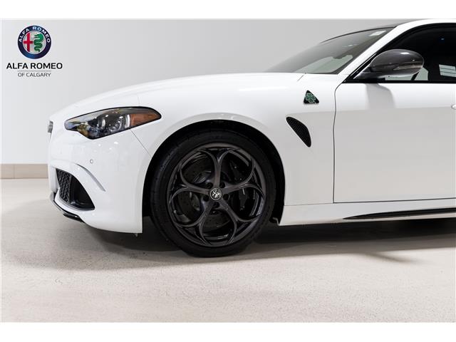 2024 Alfa Romeo Giulia Quadrifoglio (Stk: AR0653) in Calgary - Image 10 of 33 2024 Alfa Romeo Giulia Quadrifoglio (Stk: AR0653) in Calgary - Image 10 of 33