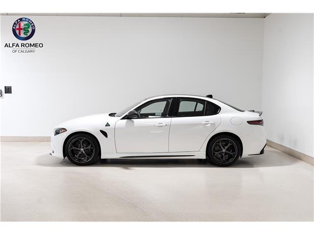 2024 Alfa Romeo Giulia Quadrifoglio (Stk: AR0653) in Calgary - Image 9 of 33 2024 Alfa Romeo Giulia Quadrifoglio (Stk: AR0653) in Calgary - Image 9 of 33