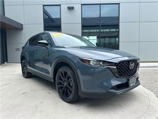 2022 Mazda CX-5 Kuro Edition (Stk: 35008A) in East York - Image 1 of 21