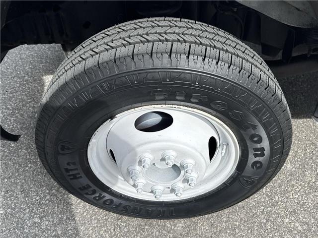 2019 Ford E-450 Cutaway  (Stk: ATNP3494) in Vaughan - Image 10 of 34