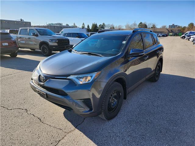 2018 Toyota RAV4 LE (Stk: 162170) in London - Image 1 of 5