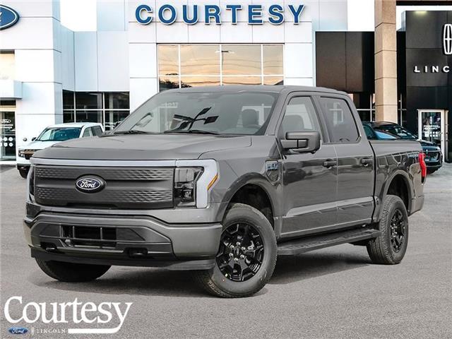 2025 Ford F-150 Lightning XLT (Stk: 25FS8393) in London - Image 1 of 23