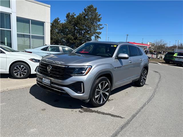 2025 Volkswagen Atlas Cross Sport 2.0 TSI Execline (Stk: 12819) in Peterborough - Image 1 of 21