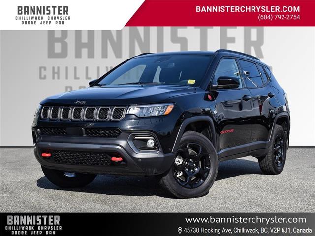 2023 Jeep Compass Trailhawk (Stk: 30U19818) in Chilliwack - Image 1 of 32