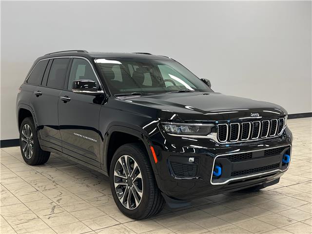 2023 Jeep Grand Cherokee 4xe Overland (Stk: 8784139) in Courtenay - Image 1 of 18
