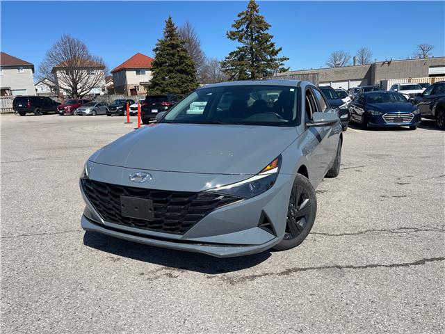 2022 Hyundai Elantra Preferred w/Sun & Tech Pkg (Stk: 104696) in London - Image 1 of 6