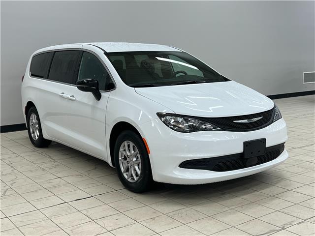 2023 Chrysler Grand Caravan SXT (Stk: R514457) in Courtenay - Image 1 of 16