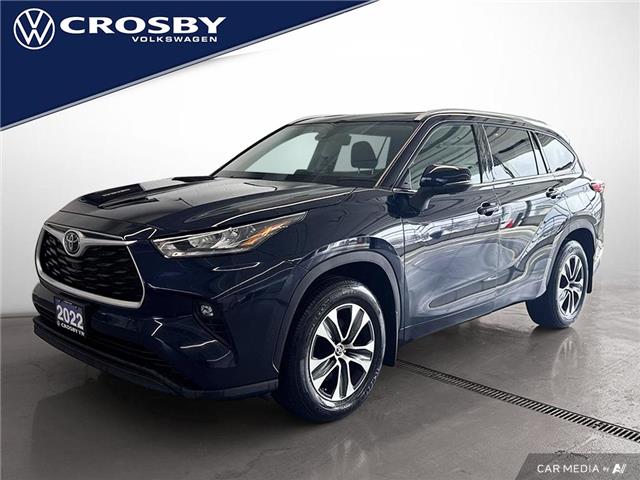 2022 Toyota Highlander XLE Blue with 57,816km at $42,888