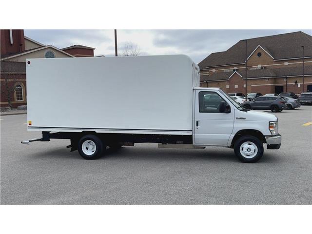 2019 Ford E-450 Cutaway  (Stk: ATNP3494) in Vaughan - Image 2 of 34