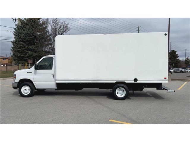 2019 Ford E-450 Cutaway  (Stk: ATNP3494) in Vaughan - Image 6 of 34