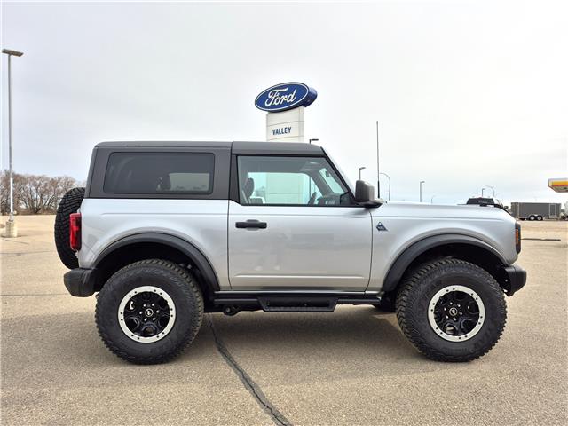 2024 Ford Bronco Black Diamond (Stk: R81005) in Hague - Image 1 of 13