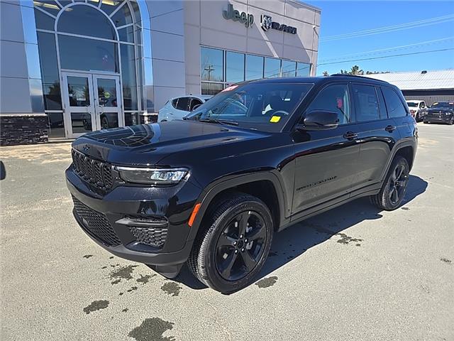 2025 Jeep Grand Cherokee Laredo (Stk: S090) in Miramichi - Image 1 of 13