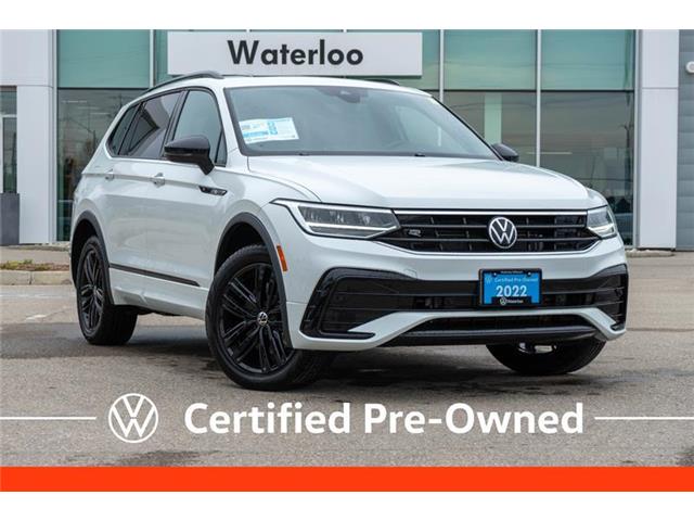 2022 Volkswagen Tiguan Comfortline R-Line Black Edition (Stk: V25124) in Waterloo - Image 1 of 21