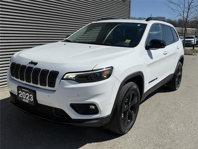 2023 Jeep Cherokee Altitude (Stk: U10881) in London - Image 1 of 16