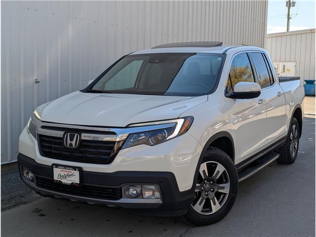2019 Honda Ridgeline Touring (Stk: H22944A) in North Cranbrook - Image 1 of 14