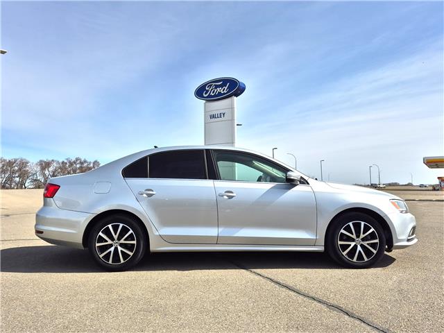 2015 Volkswagen Jetta 1.8 TSI Comfortline (Stk: U24540) in Hague - Image 1 of 13