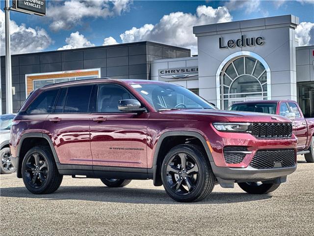 2025 Jeep Grand Cherokee Laredo (Stk: S114) in Leduc - Image 1 of 18