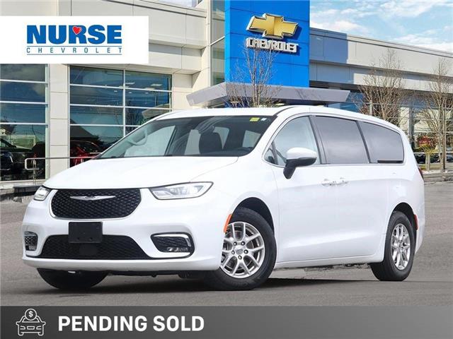 2023 Chrysler Pacifica Touring-L (Stk: 11X196) in Whitby - Image 1 of 31